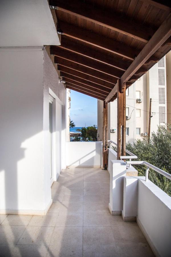 The Green Apartment Larnaca Exteriör bild